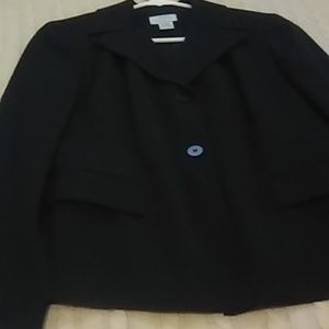 Brand Ann Taylor Loft Petites. Size 4 Petites. Black blazer very detailed.